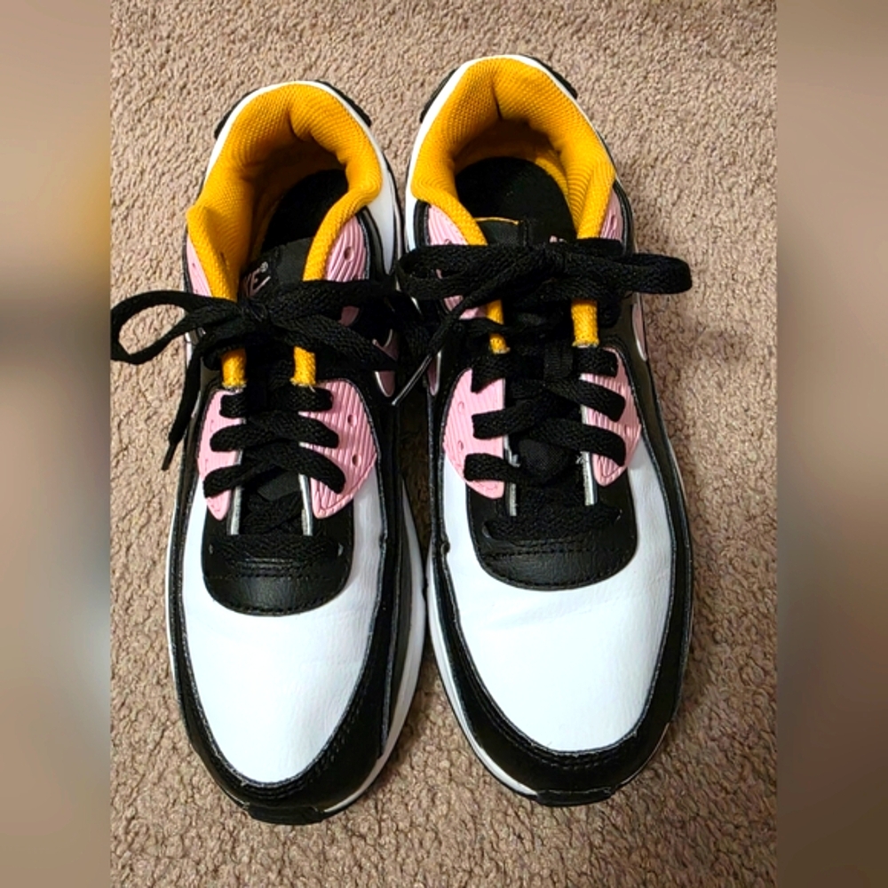 Nike Black and Pink Air Max 90 LTR Sneakers - Picture 2 of 7